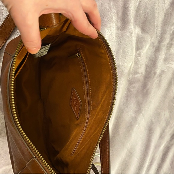 Skylar Leather Crossbody Bag - Picture 6 of 6